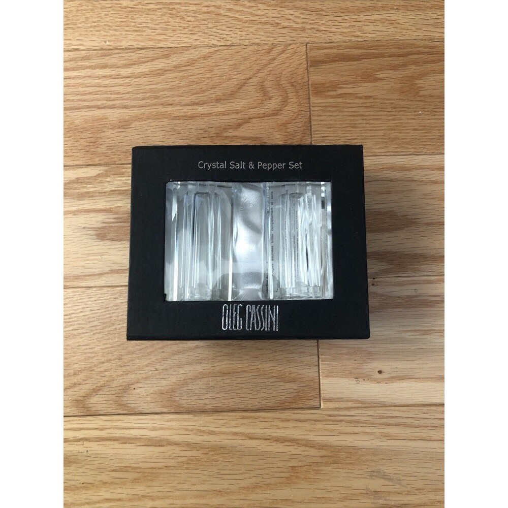Oleg Cassini Crystal Salt & Pepper Shakers Clear Crystal In Original Box New